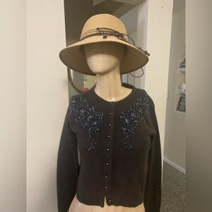 No Boundaries vintage Dark Brown Knit Pullover with Red Logo Tag